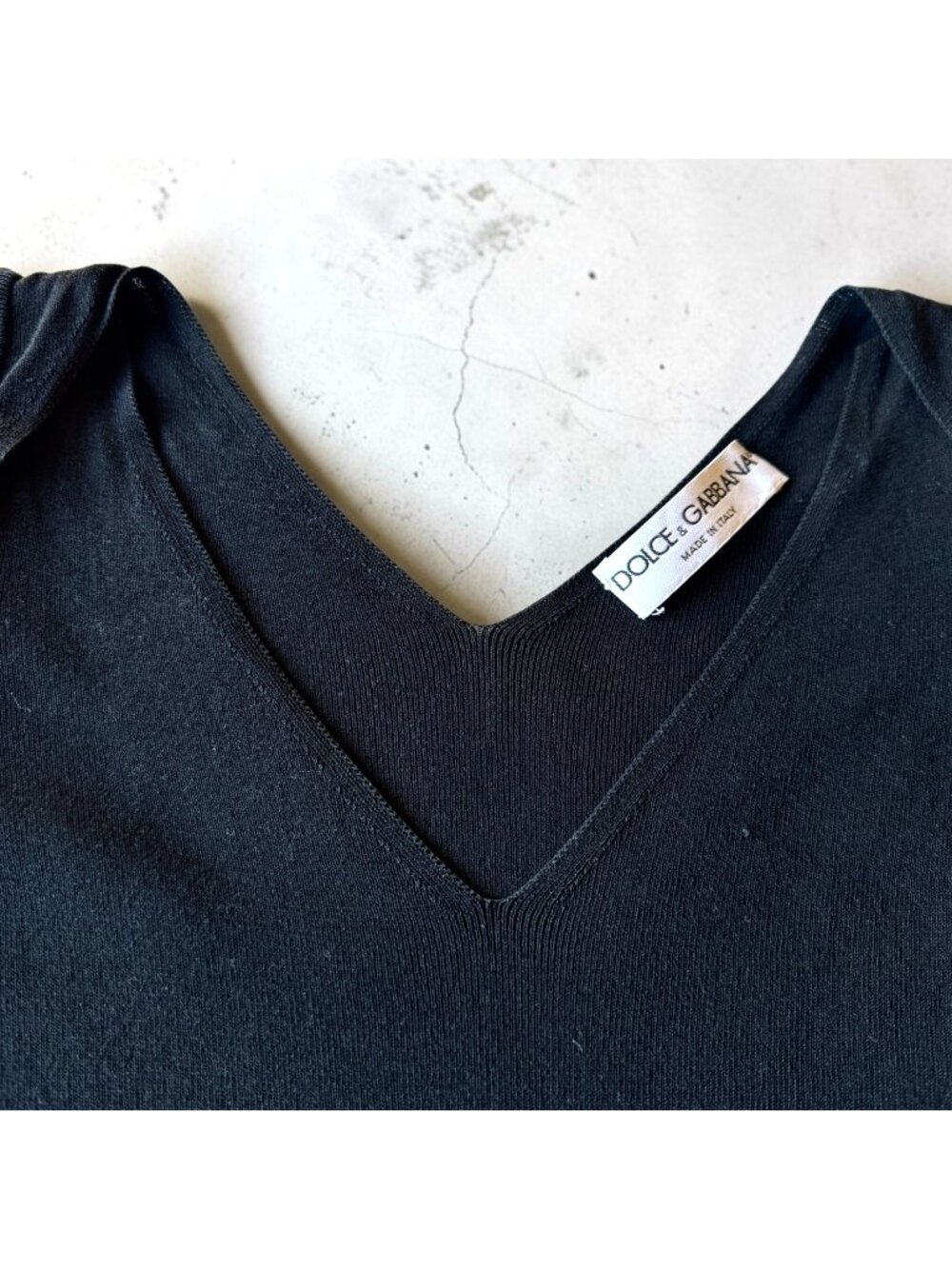 Dolce & Gabbana Vintage 90s Stretchy Knit Black V-Neck Short Sleeve Top Classic - Picture 4 of 14